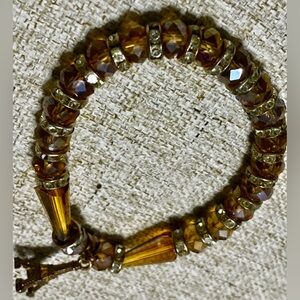 Brown Iridescent Beaded Bracelet with Amber Accents✨🗼